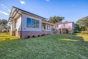 3202 Bay St, Gulf Breeze, FL 32563 - Photo 16