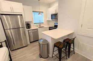 379 Clubbs St, Pensacola, FL 32502 - Photo 30