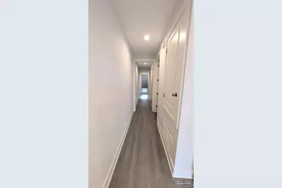 379 Clubbs St, Pensacola, FL 32502 - Photo 14