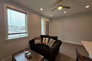 379 Clubbs St, Pensacola, FL 32502 - Photo 4