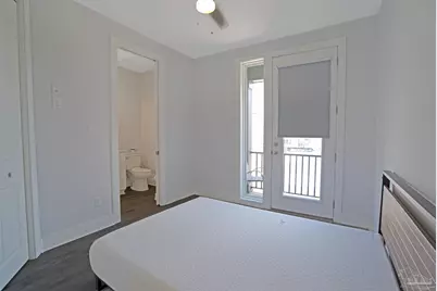 379 Clubbs St #A, Pensacola, FL 32502 - Photo 12