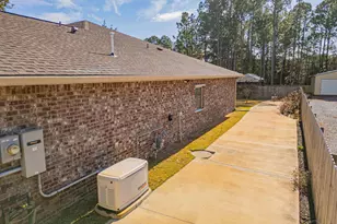 9283 Ridge Dr, Navarre, FL 32566 - Photo 28