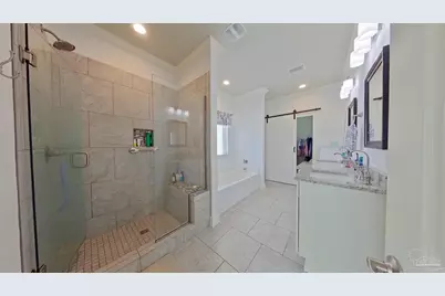 9283 Ridge Dr, Navarre, FL 32566 - Photo 16