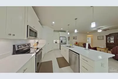 9283 Ridge Dr, Navarre, FL 32566 - Photo 10