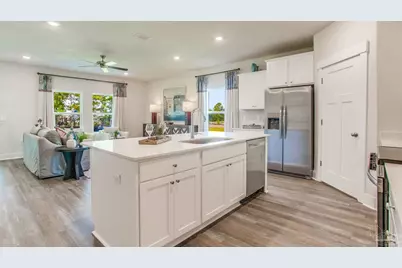 5667 Clarity St, Milton, FL 32570 - Photo 6