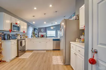 2005 Tujaques Pl, Pensacola, FL 32505 - Photo 16