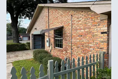 5700 Adelyn Rd, Pensacola, FL 32504 - Photo 2