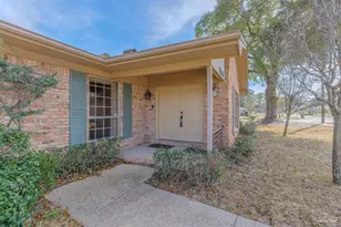 5700 Adelyn Rd, Pensacola, FL 32504 - Photo 2