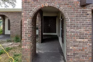 6096 Schofield Dr, Pensacola, FL 32506 - Photo 2