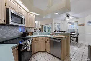 213 Clear Lake Dr, Pensacola, FL 32507 - Photo 14