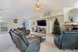 213 Clear Lake Dr, Pensacola, FL 32507 - Photo 10