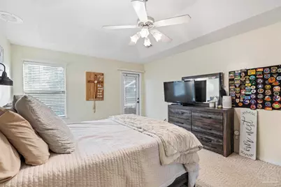 213 Clear Lake Dr, Pensacola, FL 32507 - Photo 18