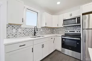 4732 Pine Ln, Pace, FL 32571 - Photo 16