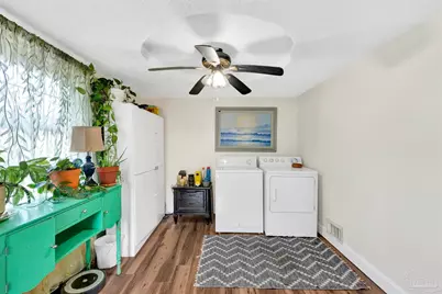 402 N 62nd Ave, Pensacola, FL 32506 - Photo 12