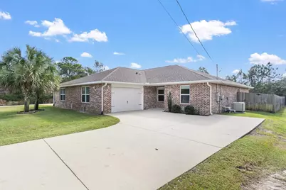 1827 Sundown Dr, Navarre, FL 32566 - Photo 1