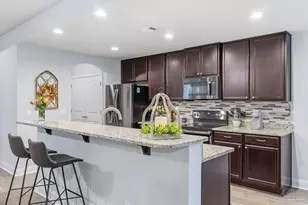 1827 Sundown Dr, Navarre, FL 32566 - Photo 14