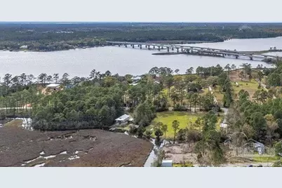 4145 Blue Gill Ln, Milton, FL 32583 - Photo 6