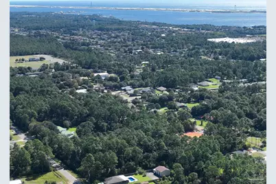 9126 Military Trl, Navarre, FL 32566 - Photo 8