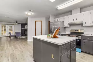 555 Seapine Cir, Pensacola, FL 32506 - Photo 4