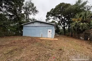 150 Shadow Lawn Ln, Pensacola, FL 32507 - Photo 1