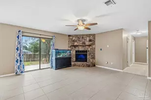 6036 W Shore Dr, Pensacola, FL 32526 - Photo 4