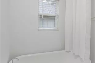 1300 E Fisher St, Pensacola, FL 32503 - Photo 18