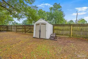 1300 E Fisher St, Pensacola, FL 32503 - Photo 28