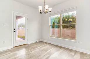 5723 Maggie Rose Cir, Milton, FL 32570 - Photo 12