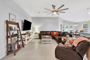 4304 Village Oak Ln, Pace, FL 32571 - Photo 12