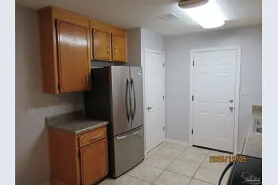 526 Greenberry Dr, Cantonment, FL 32533 - Photo 8