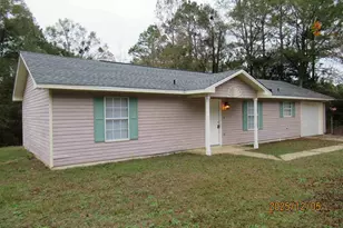 526 Greenberry Dr, Cantonment, FL 32533 - Photo 2