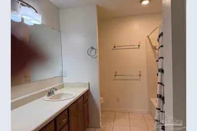 1514 Mariners Cir, Gulf Breeze, FL 32563 - Photo 10