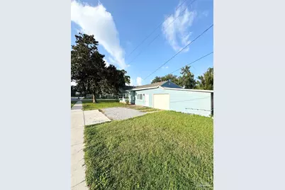 1200 Wilson Ave, Pensacola, FL 32507 - Photo 2