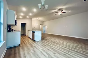 1490 Lansing Dr, Pensacola, FL 32504 - Photo 4