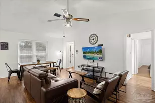 7072 Lake Joanne Dr, Pensacola, FL 32506 - Photo 8