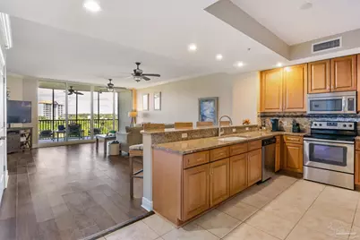 608 Lost Key Dr #Unit 502-C, Pensacola, FL 32507 - Photo 2