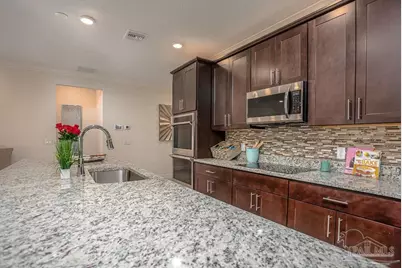 10794 Lucie Ct, Pensacola, FL 32526 - Photo 8