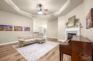 6096 Winchester Cir, Milton, FL 32570 - Photo 10