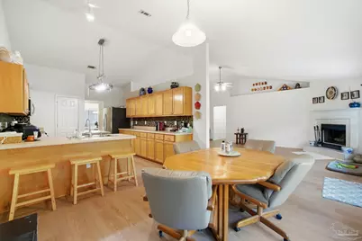 6711 Desoto St, Navarre, FL 32566 - Photo 8