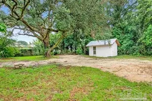 1220 N Kirk St, Pensacola, FL 32505 - Photo 8