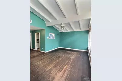5609 Fairview Dr, Pensacola, FL 32505 - Photo 2