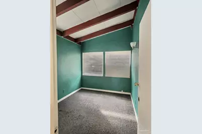 5609 Fairview Dr, Pensacola, FL 32505 - Photo 10