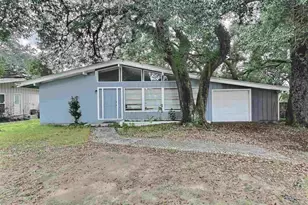 5609 Fairview Dr, Pensacola, FL 32505 - Photo 1