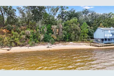 8600 Scenic Hwy, Pensacola, FL 32514 - Photo 2