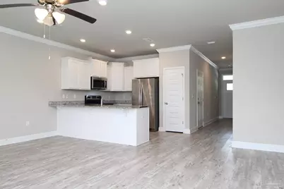 310 S F St, Pensacola, FL 32502 - Photo 8