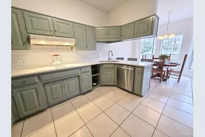 3249 Windmill Cir, Cantonment, FL 32533 - Photo 10