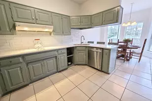 3249 Windmill Cir, Cantonment, FL 32533 - Photo 10