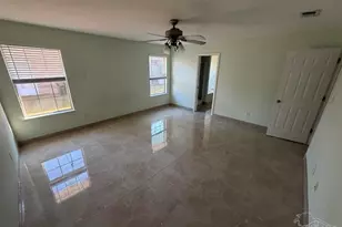 10 Arapaho Dr, Pensacola, FL 32507 - Photo 6