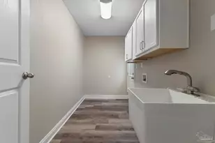 686 Seapine Cir, Pensacola, FL 32506 - Photo 28