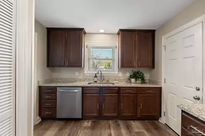 686 Seapine Cir, Pensacola, FL 32506 - Photo 6